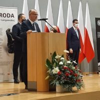 Na uroczystości obecny był premier Mateusz Morawiecki oraz wicepremier Jarosław Kaczyński