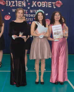 Od lewej I Wicemiss Daria Adamczyk, Miss Gastonomika Patrycja Fijałkowska oraz II Wicemiss Aleksandra Wiśniewska
