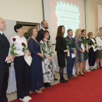 Wręczenie nagrody Prezydenta Olsztyna, wśród nagrodzonych trzecia z lewej Anna Deptuła