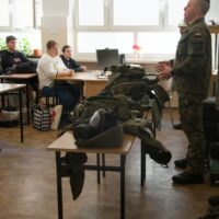 Wykład na temat szkolenia wojskowego