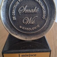 Statuetka za I miejsce w XIII Ogólnopolskim Międzyszkolnym Konkursie Kulinarnym Smaki Wsi