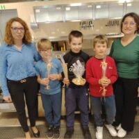 Wręczenie upominków w minikonkursie Znawca gastronomii