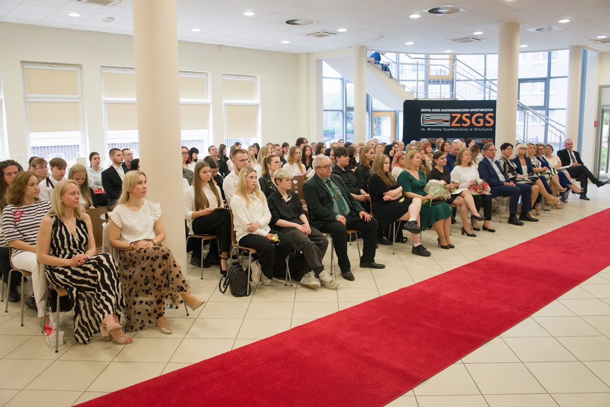 Ostatni Dzwonek w Branżowej Szkole I stopnia nr 5 w Olsztynie
