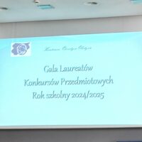 Slajd z napisem Gala Laureatów Konkursów Przedmiotowych