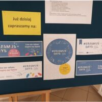 Tablica zapowiadająca Erasmus Days