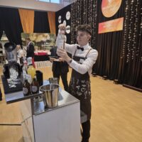 Bartosz prezentuje składniki