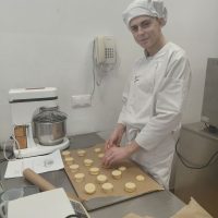 Formowanie ptysiów z kruszonką