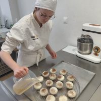 Oblewanie monoporcji polewą Nappage