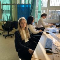 Anna Kwas czeka na rozpoczęcie części pisemnej