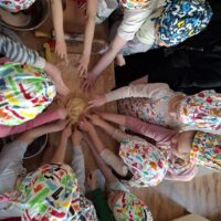 Proces wyrabiania ciasta