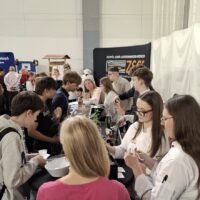 Promujemy szkołę na targach edukacyjnych